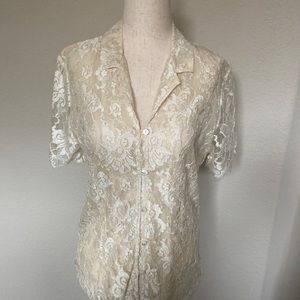 Neiman Marcus Elegant Lace Blouse Size 8 Brand New